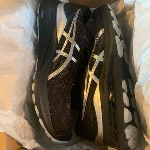 ASICS Women’s Gel Kayano Running Shoes